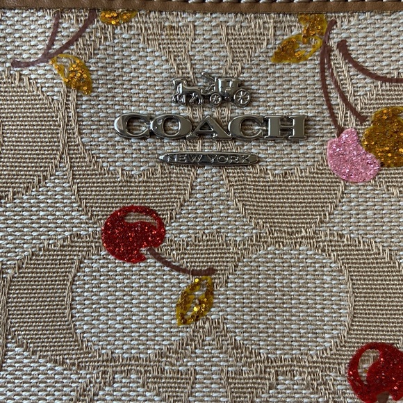 Coach cherry print wristlet - Picture 2 of 5